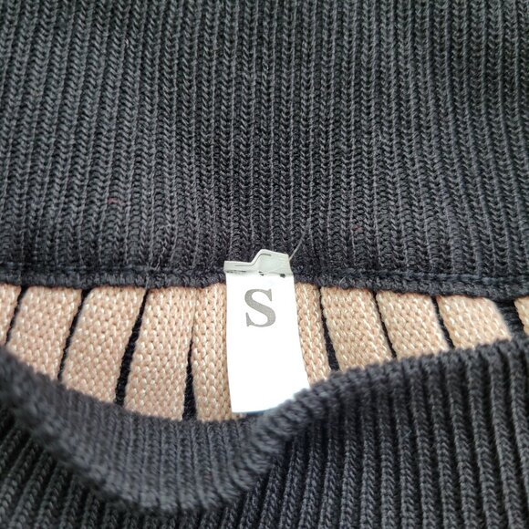 Striped Temperament Mid-Length Halter Neck Knitted Dress - Picture 7 of 7